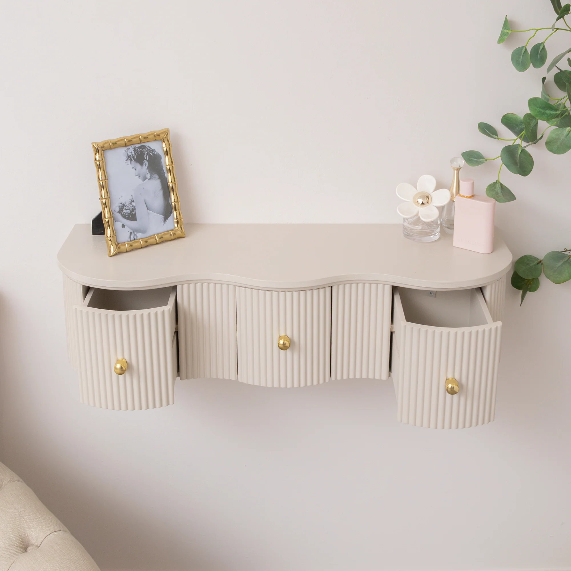 3 Drawer Reeded Wall Mounted Floating Console & Dressing Table - Willow Taupe-Grey Range - Image 2