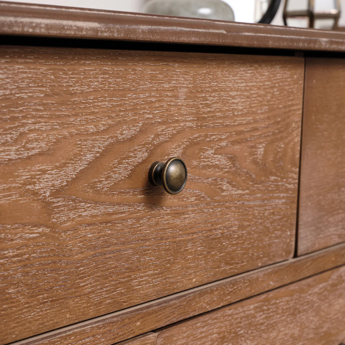 7 Drawer Dark Wood Chest of Drawers & Pair of 3 Drawer Bedside Tables - Ashwell Range - Image 3