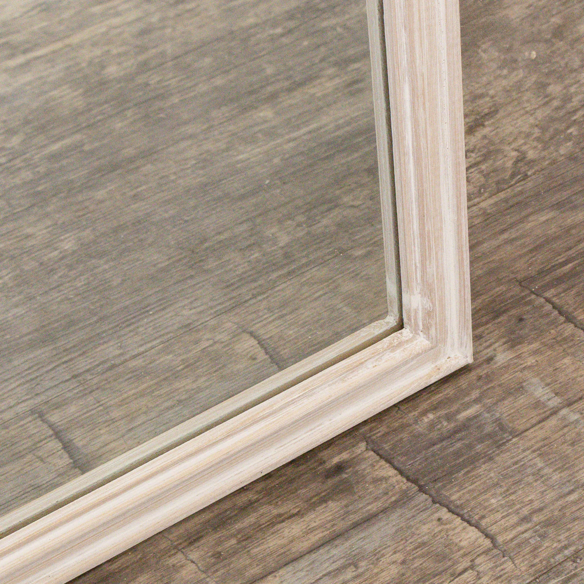 Large Arched White Washed Distressed Wooden Frame Wall & Leaner Mirror - 90cm x 145cm - Image 3