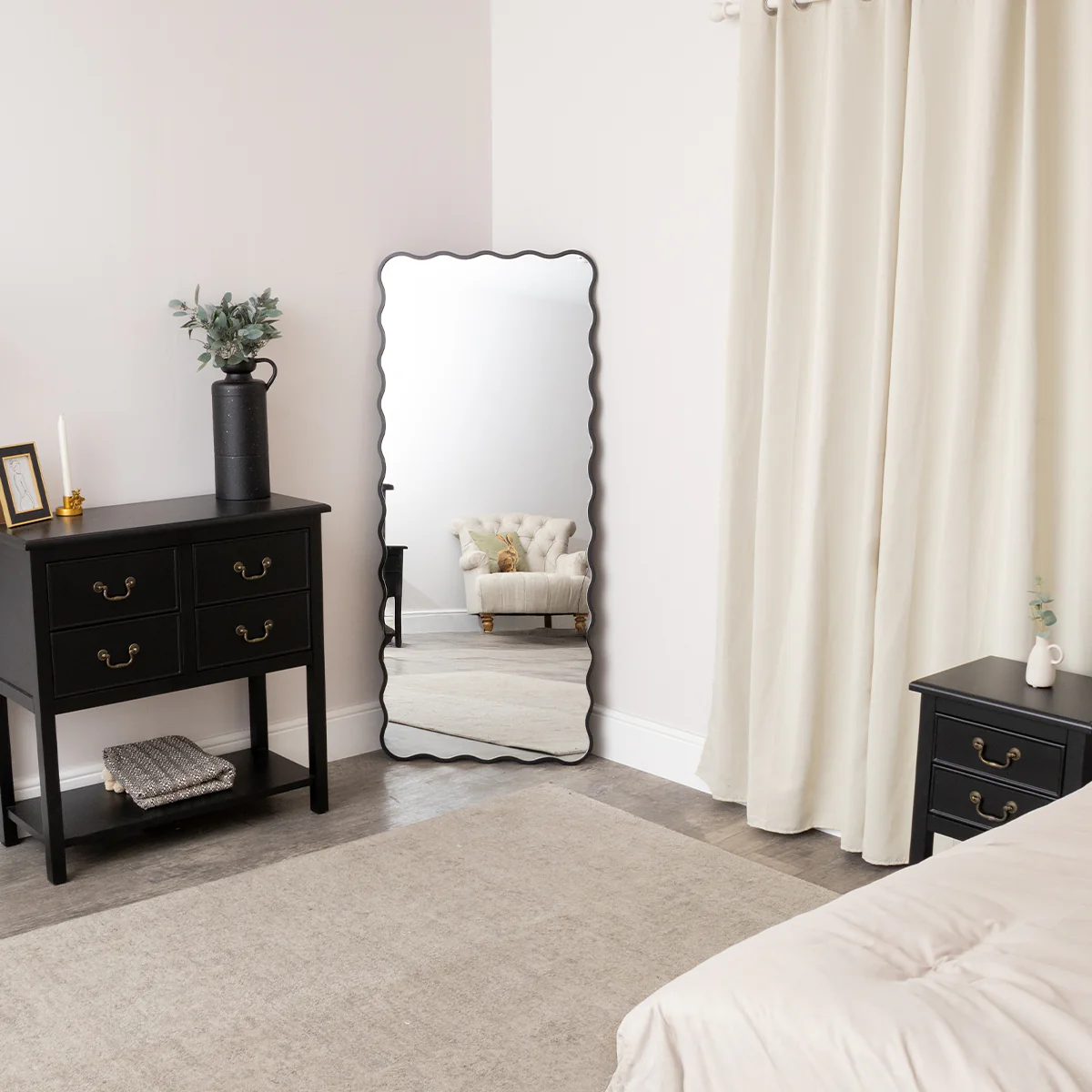Black 2 Drawer Bedside Table with Shelf - Briggs Range - Image 7