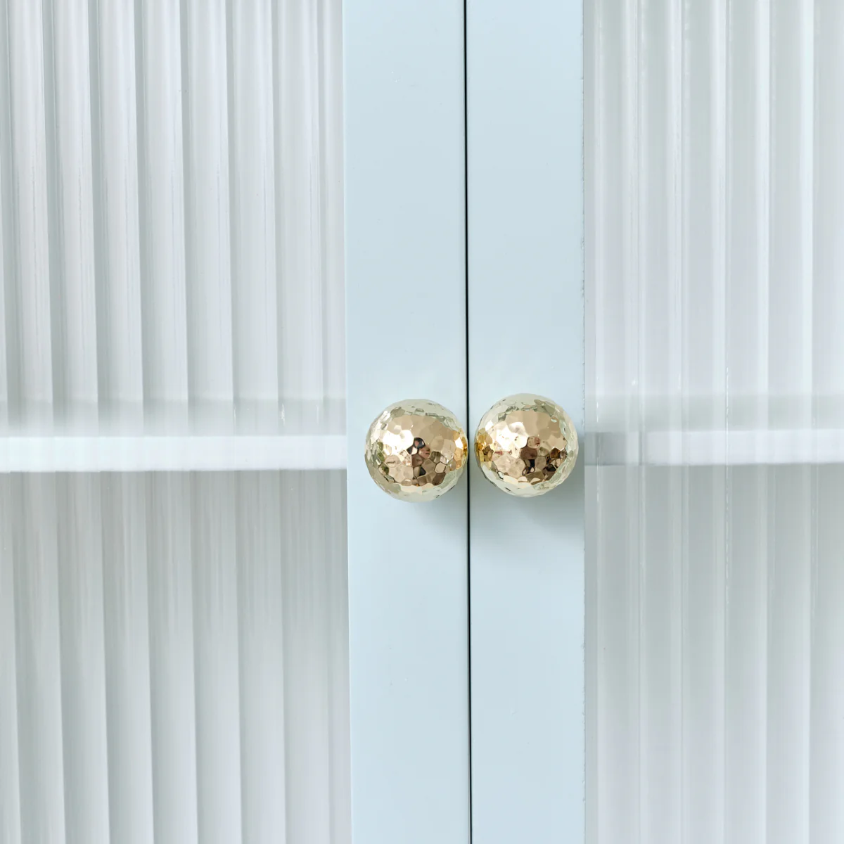 Duck Egg Blue Reeded Glass Wall Cabinet - Image 3
