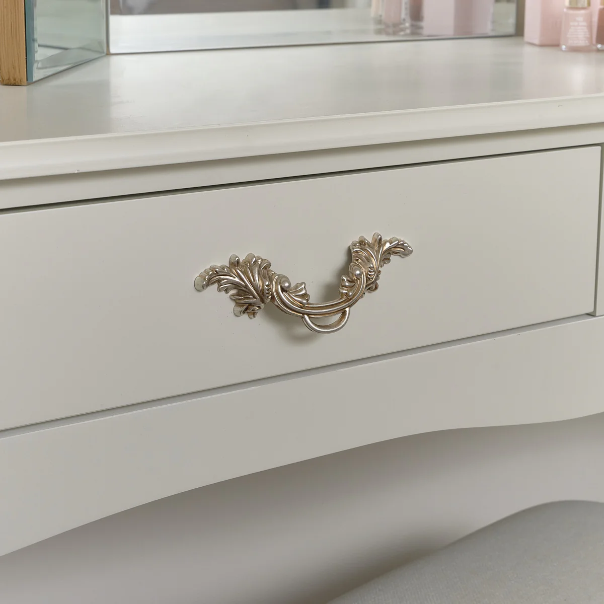 Dressing Table & Stool Set - Elizabeth Ivory Range - Image 3