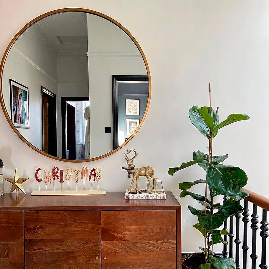 Extra Large Round Gold Wall Mirror 120cm x 120cm (1.2 M x 1.2 M) - Image 9