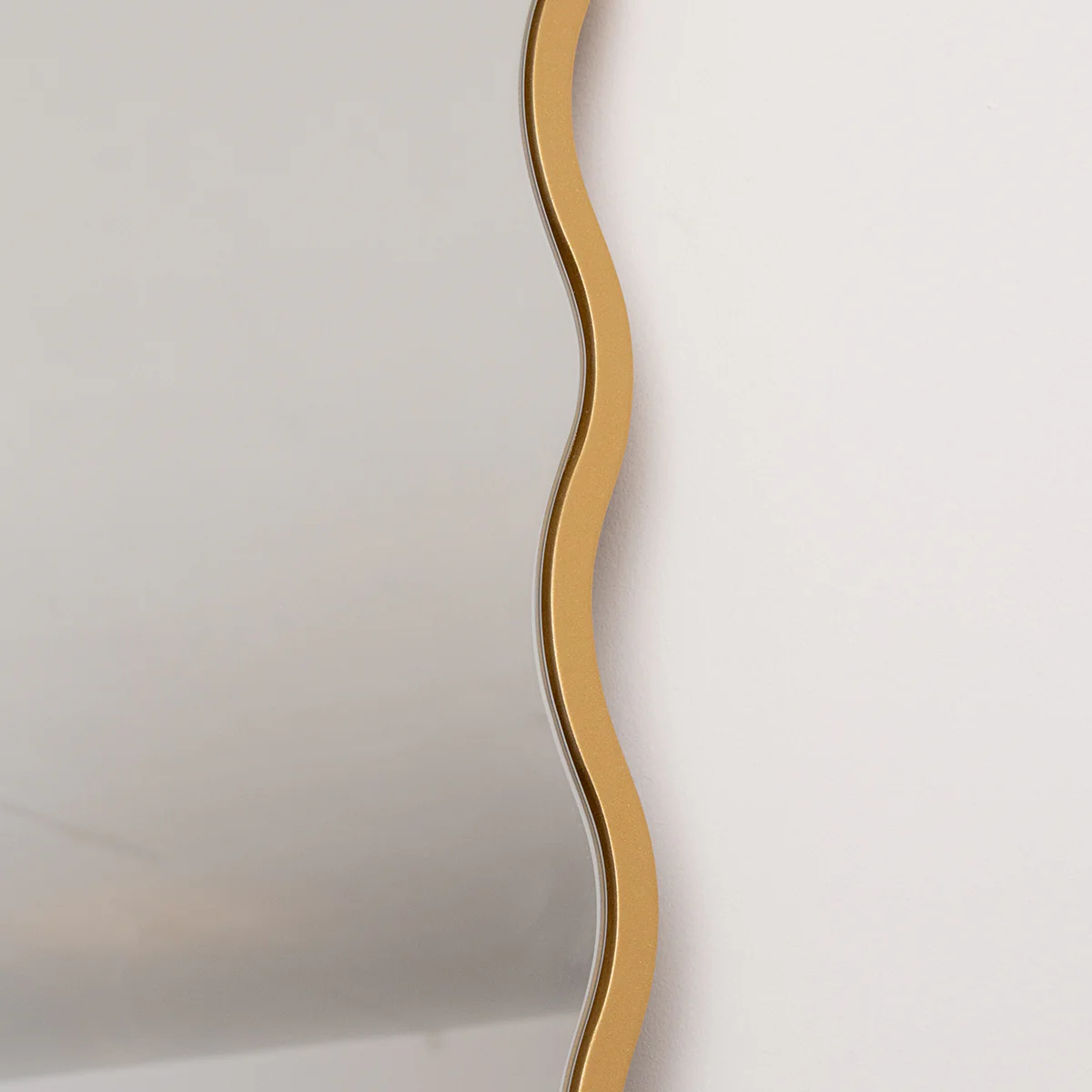 Gold Full Length Wavy Mirror - 70cm x 165cm - Image 3