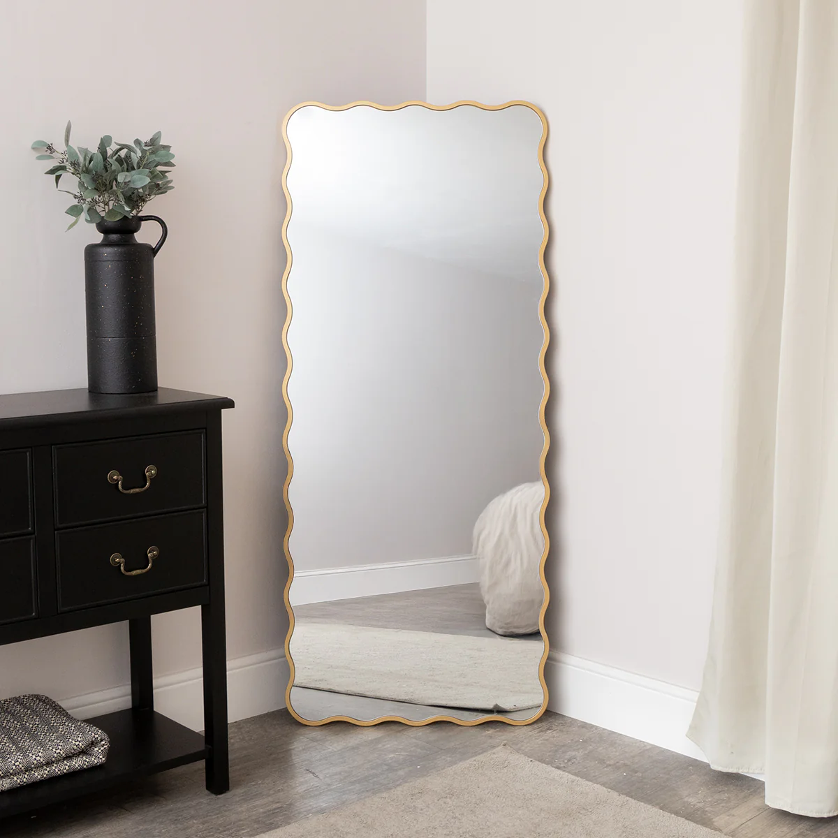 Gold Full Length Wavy Mirror - 70cm x 165cm - Image 5