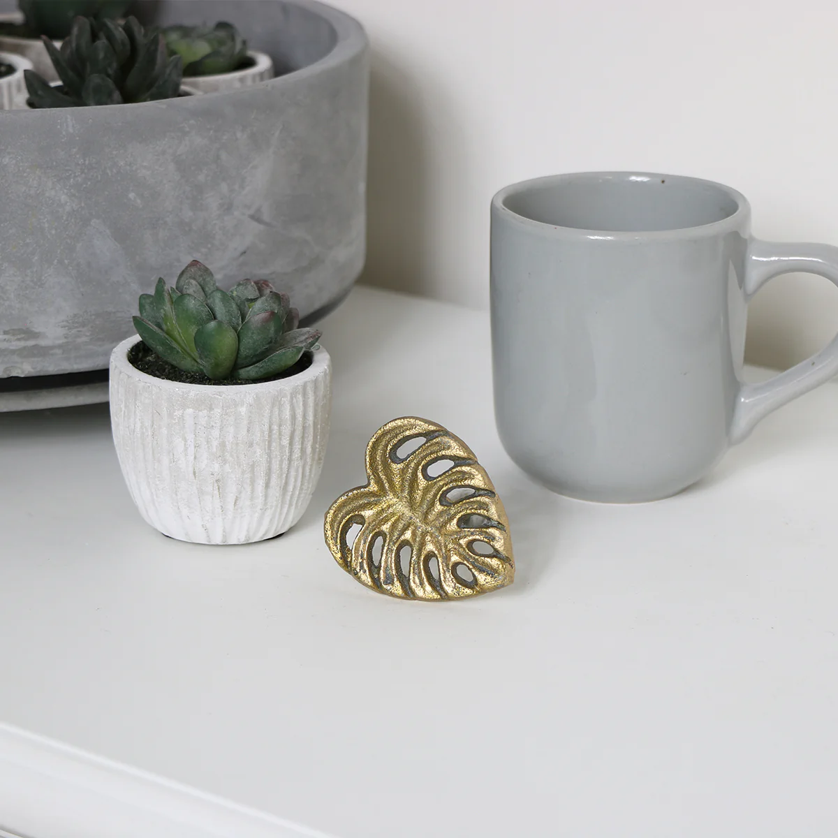 Gold Monstera Leaf Drawer Knob - 5.2cm x 6cm - Image 4