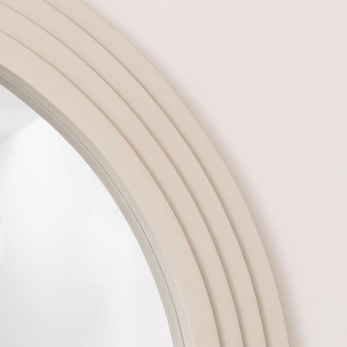 Large Beige Arched Wall Mirror - 90cm x 75cm - Image 2