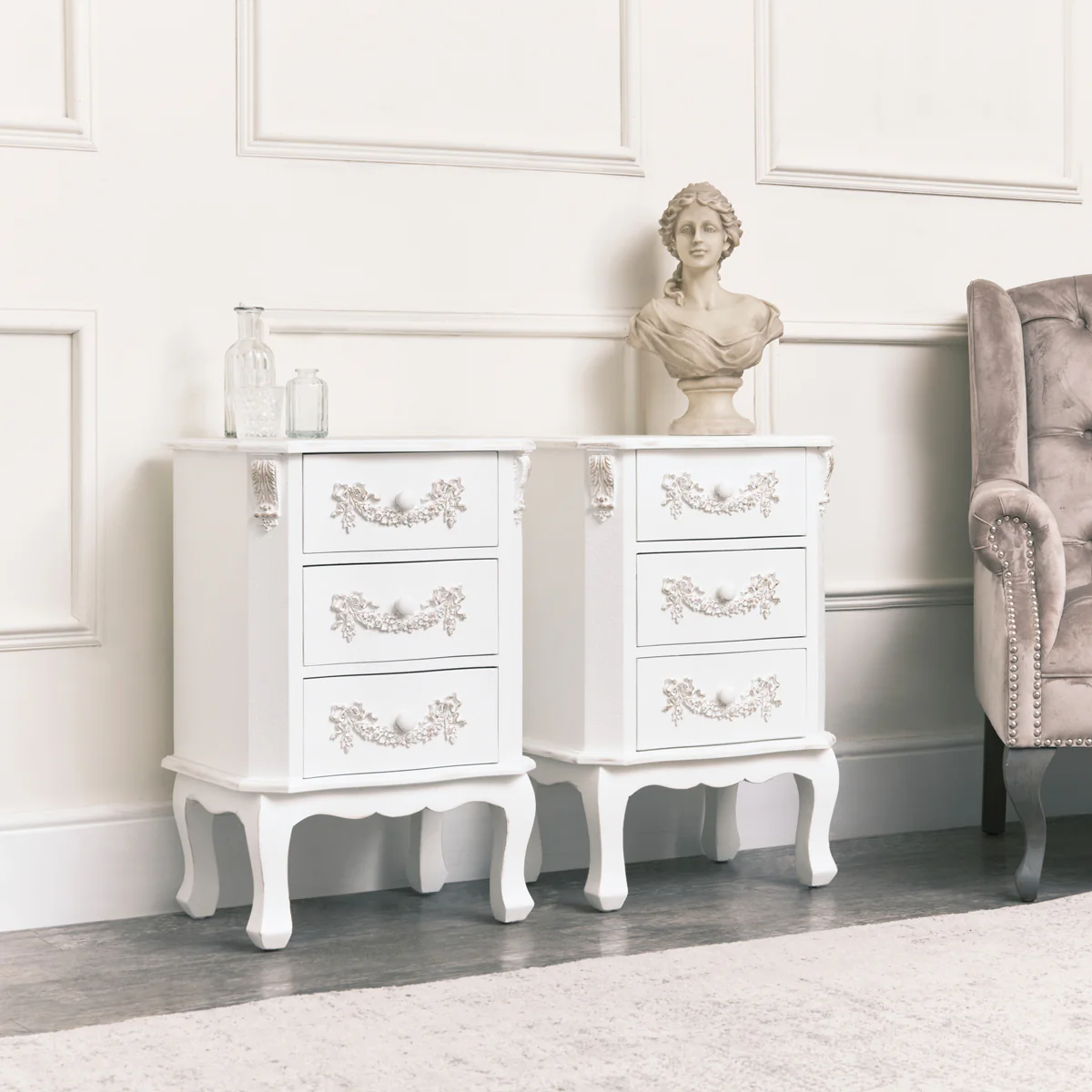 Large Double Wardrobe, Dressing Table Set, Chest of Drawers & Pair of 3 Drawer Bedside Tables - Pays Blanc Range - Image 7