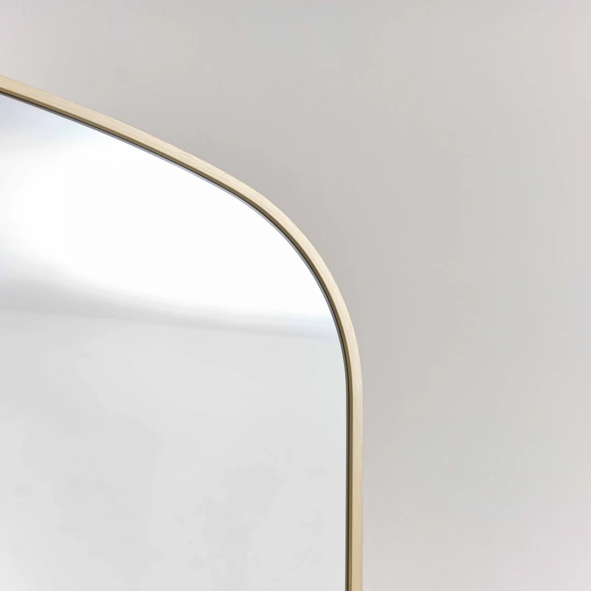Large Gold Framed Arched Wall Mirror 92cm x 91cm - Image 4