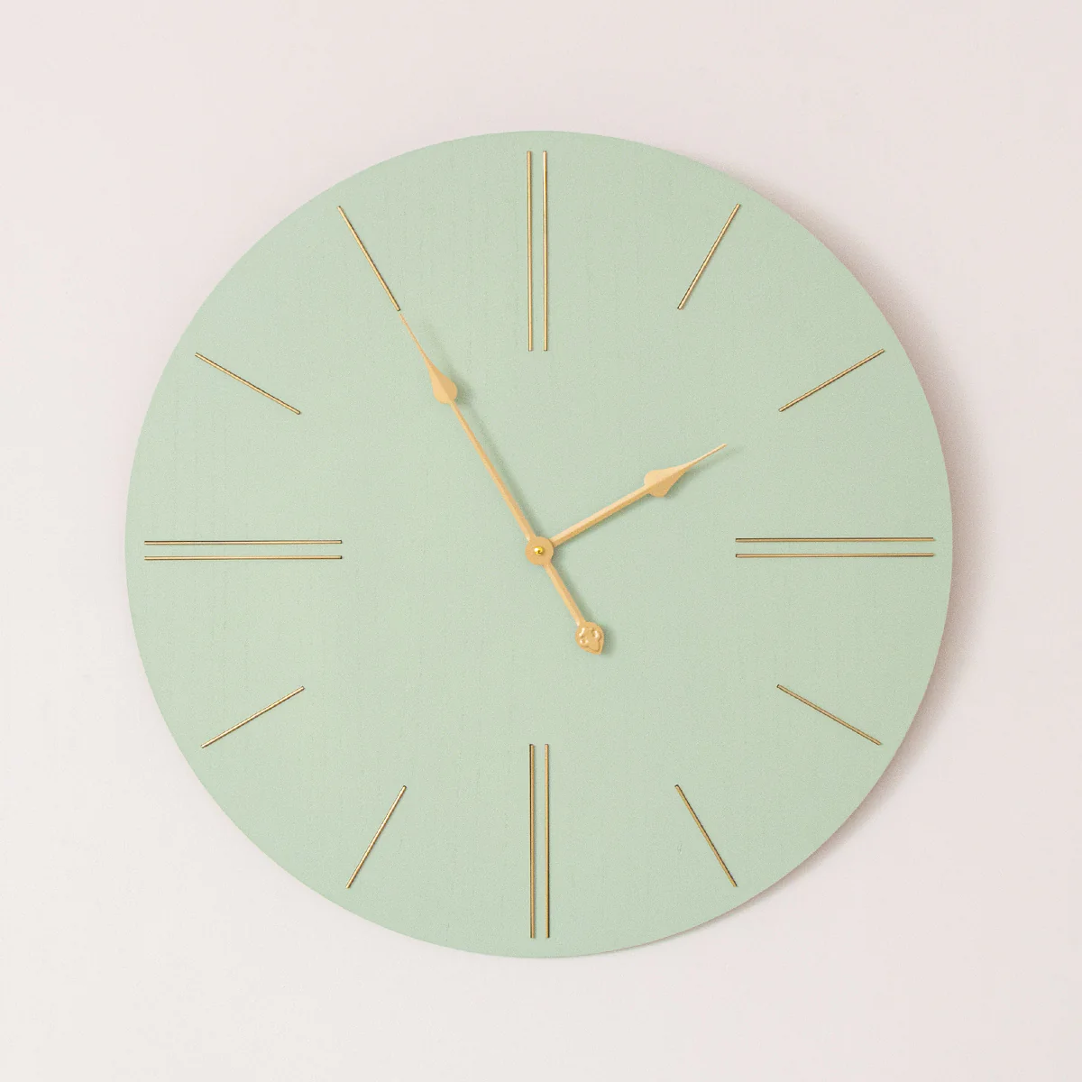 Large Green Wooden Grain & Gold Detailed Wall Clock - 70cm x 70cm