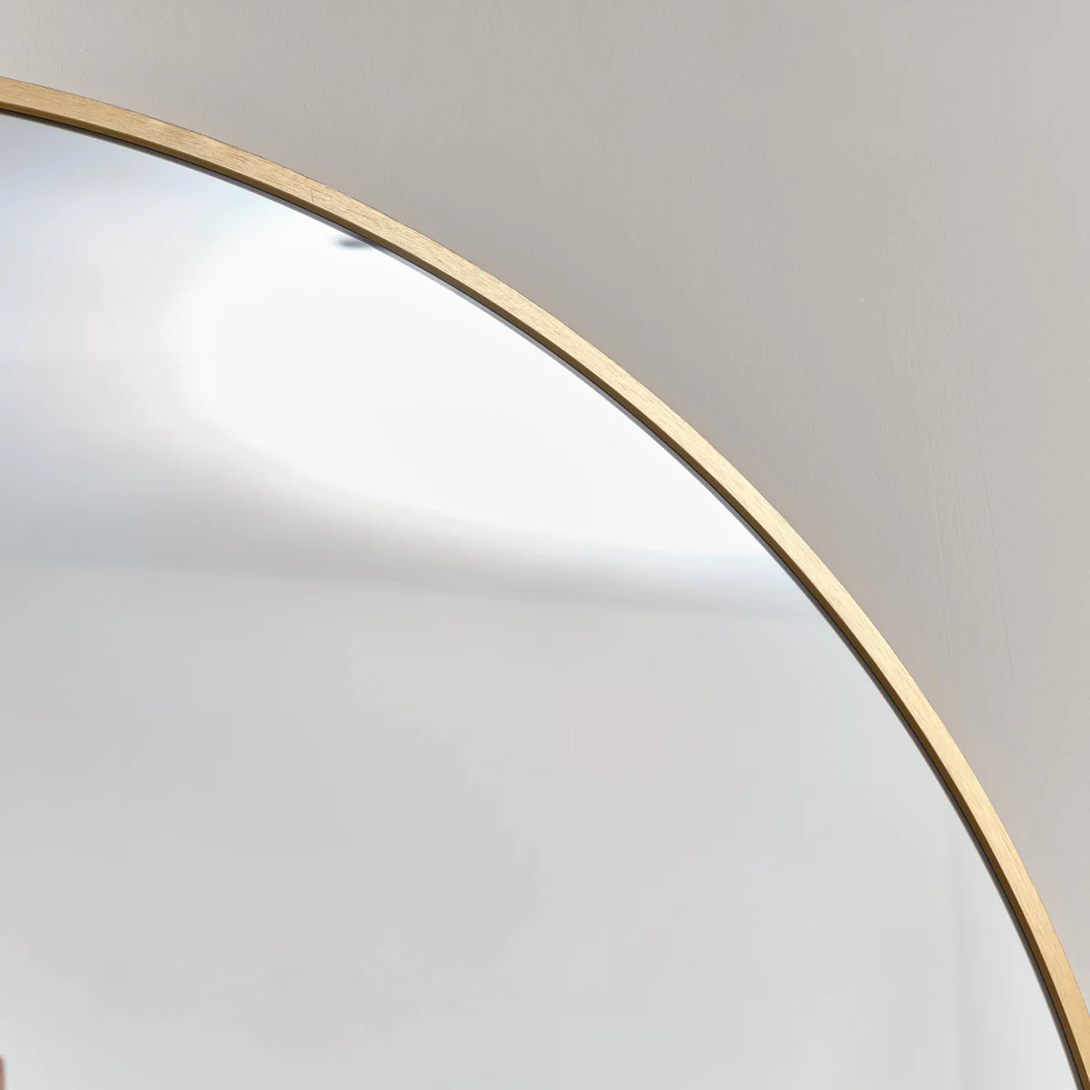 Large Round Antique Gold Wall Mirror - 80cm x 80cm - Image 4