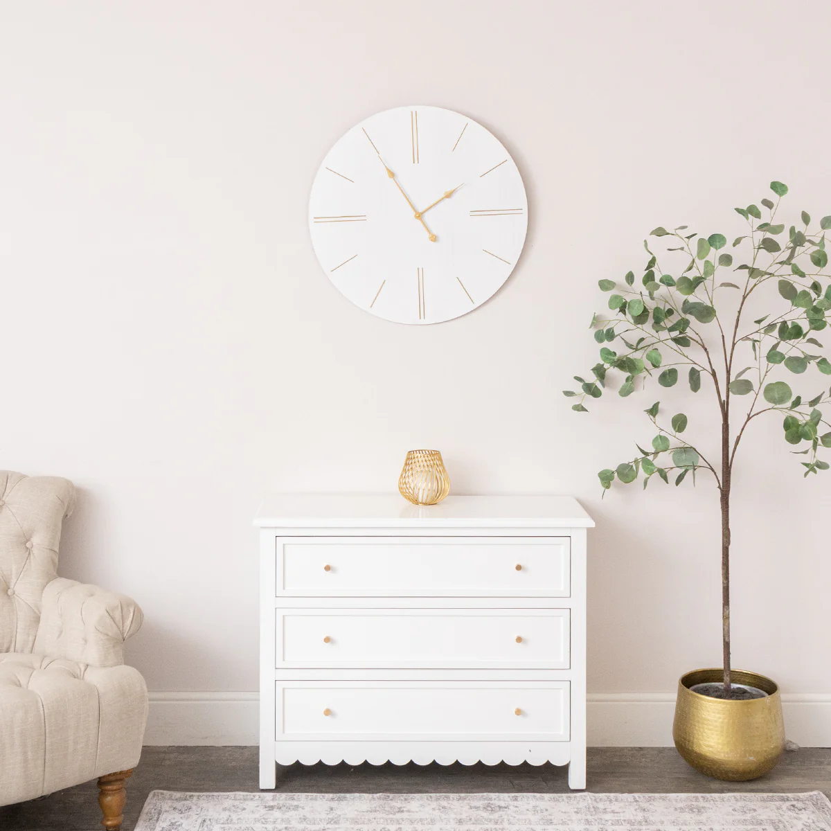 Large White Wooden Grain & Gold Detailed Wall Clock - 70cm x 70cm - Image 4