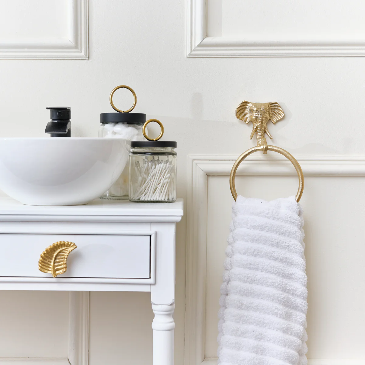 Metallic Gold Elephant Towel Ring - Image 3