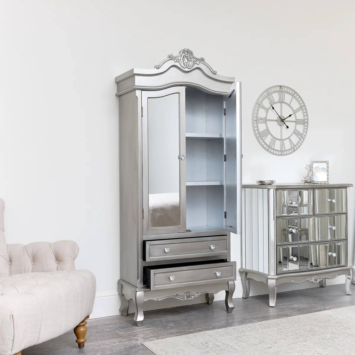 Mirrored Closet - Tiffany Range - Image 3