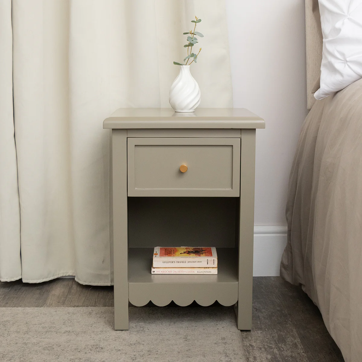 One Drawer Scalloped Bedside Table - Staunton Taupe Range - Image 6