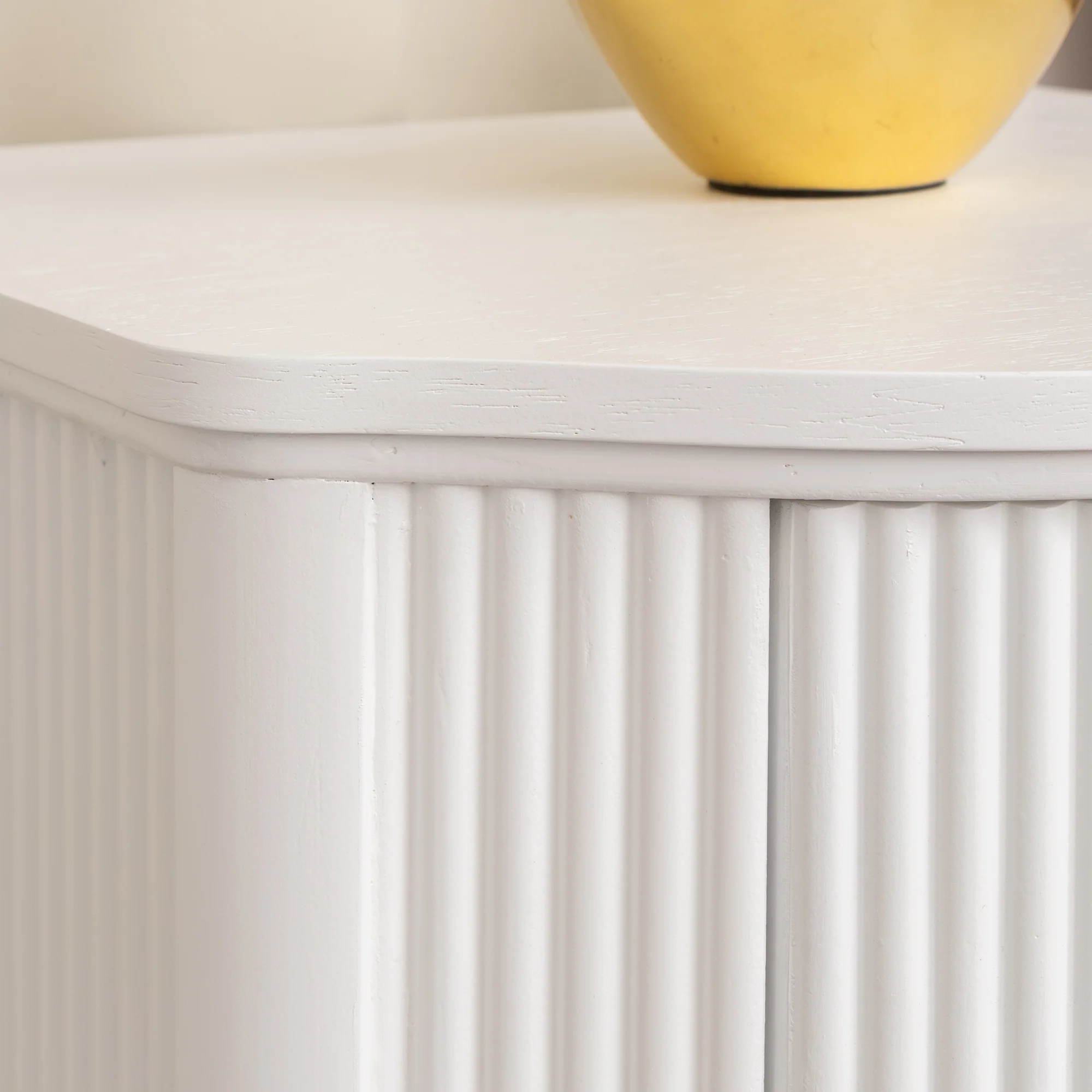 Reeded One Drawer Bedside Table - Willow White Range - Image 3