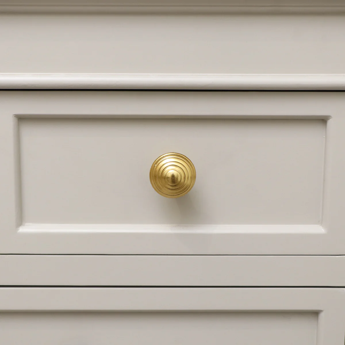 Round Shiny Gold Swirl Detailed Drawer Knob - Image 4