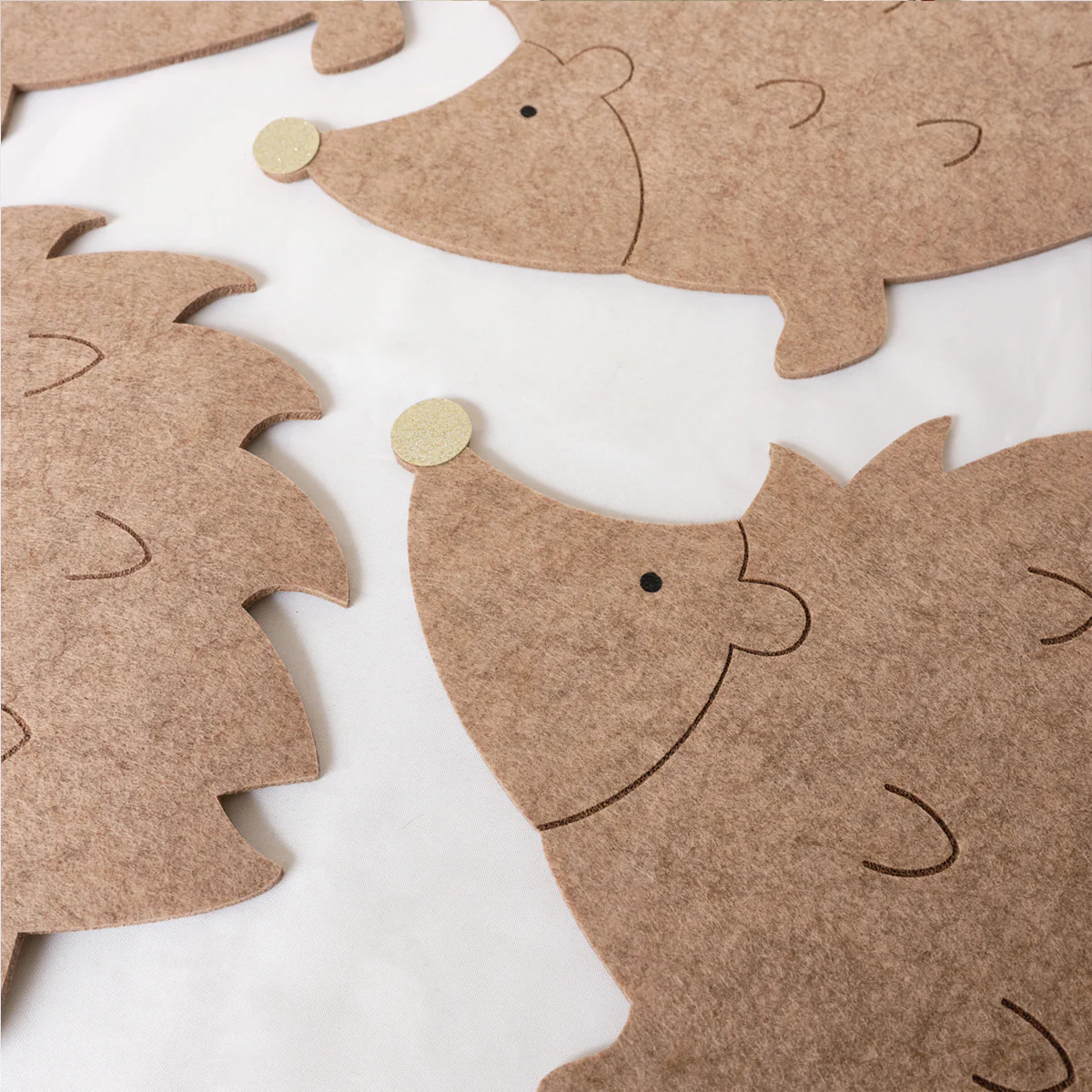 Set of 4 Brown Hedgehog Shaped Felt Placemats - Image 2