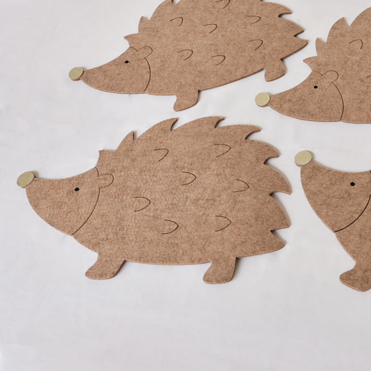 Set of 4 Brown Hedgehog Shaped Felt Placemats - Image 3