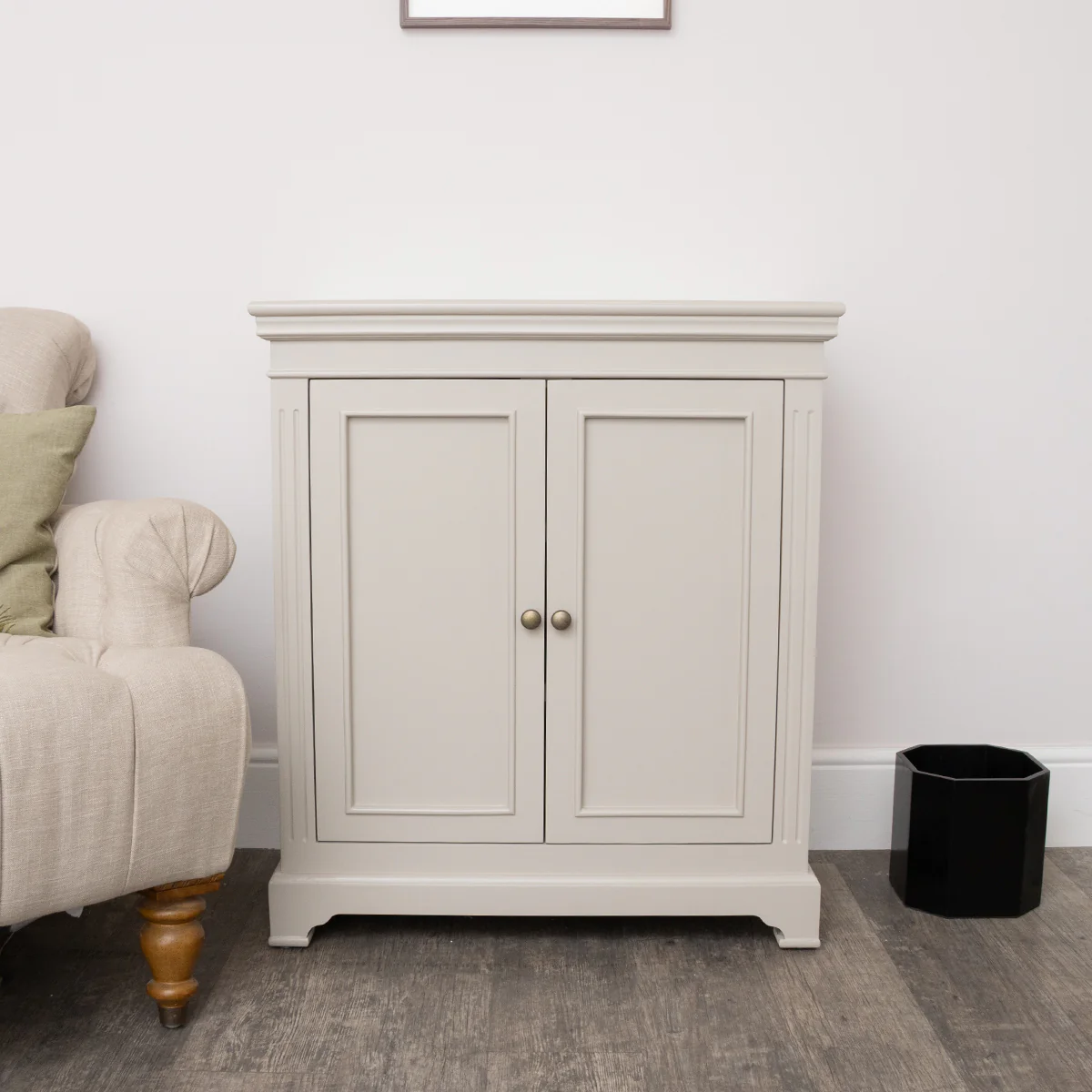 Two Door Small Sideboard/Shoe Cabinet - Daventry Taupe-Grey Range - Image 8