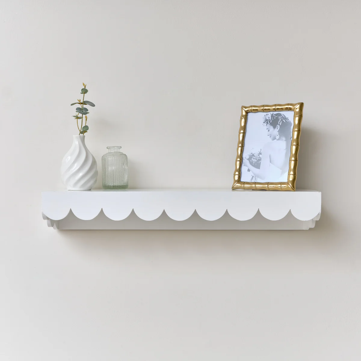 Large White Scalloped Wall Storage Shelf - 61cm
