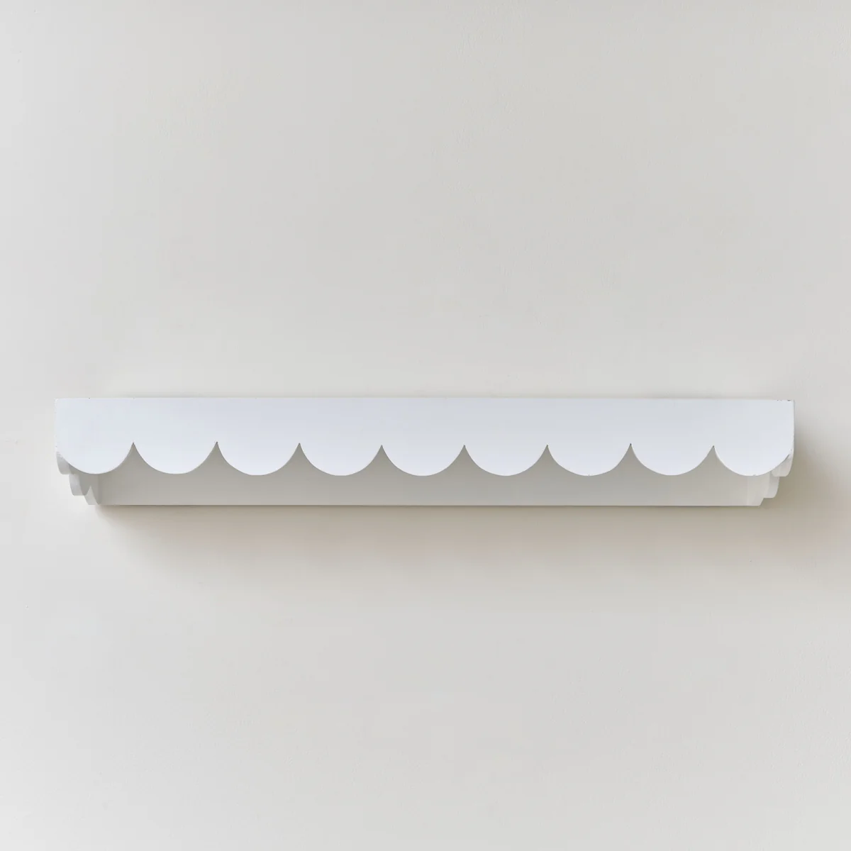 Large White Scalloped Wall Storage Shelf - 61cm - Image 6