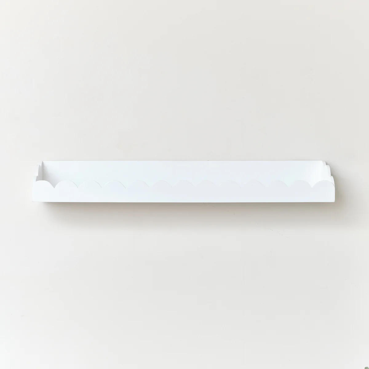 Extra Large White Scalloped Wall Storage Shelf - 90cm - Image 4